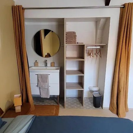 Omaha Vue Les Braves Bed & Breakfast